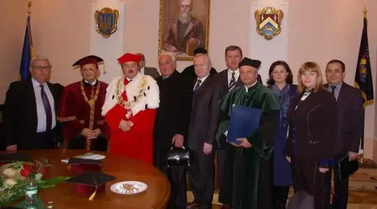 Rektor PWSTE w Jarosławiu uhonorowany tytułem honoris causa