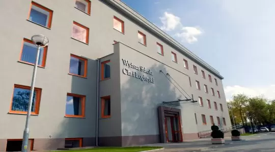 Agent celny w Centrum Studiów Podyplomowych UTH w Warszawie