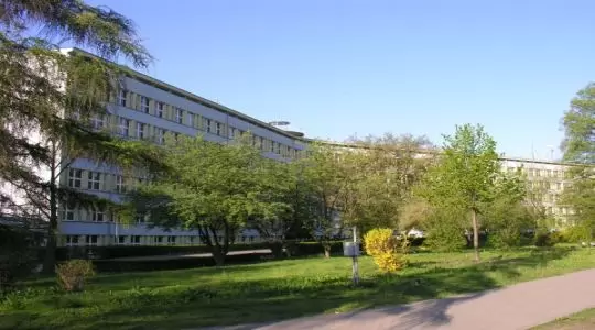 Streetworking – praca socjalna w przestrzeni publicznej na UP w Krakowie