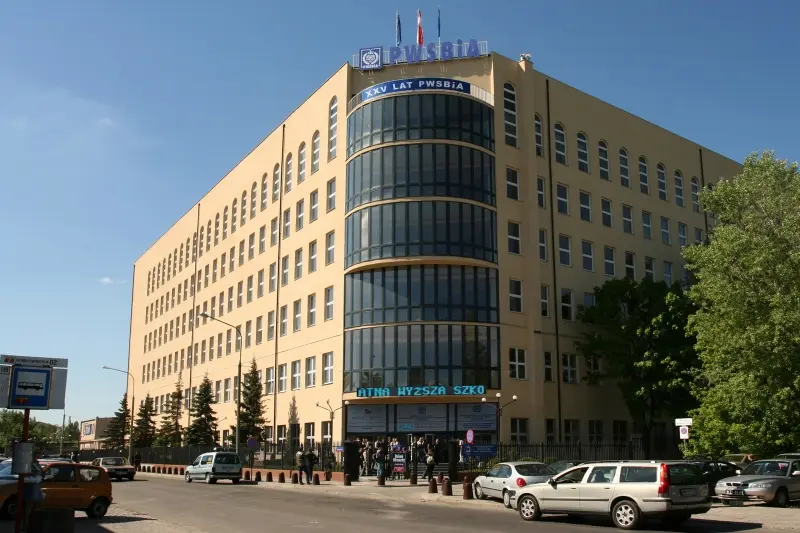 Uczelnie społeczne, humanistyczne i medyczne