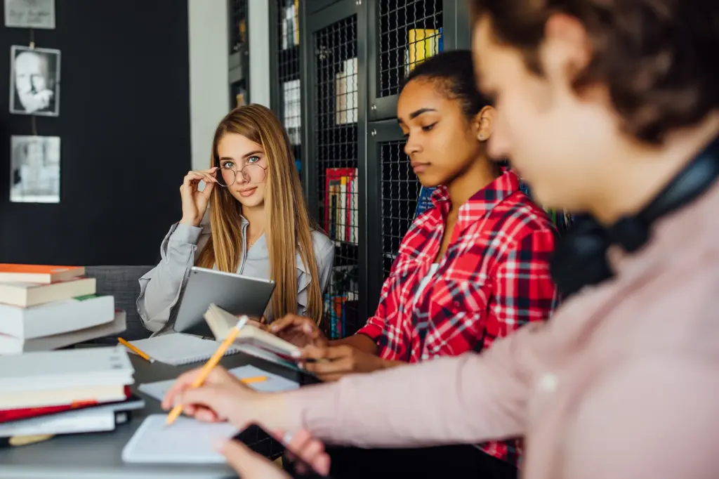 Które kierunki studiów mają mniejszą konkurencję?