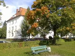 Uczelnie społeczne, humanistyczne i medyczne