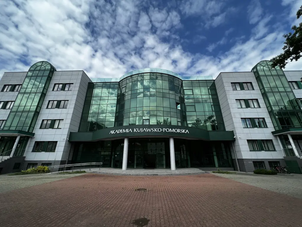 Uczelnie społeczne, humanistyczne i medyczne