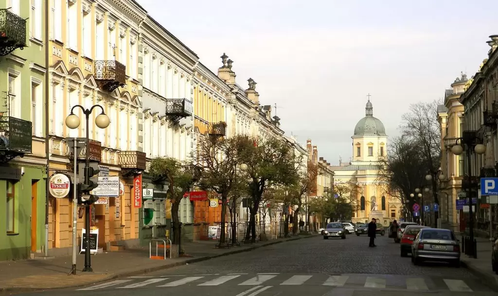 Uczelnie publiczne (państwowe) Radom 