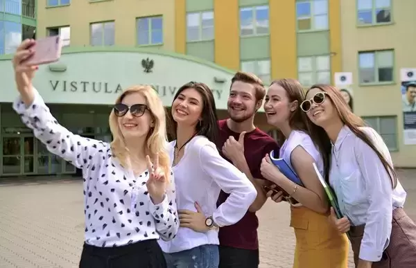 Studenci AFiB Vistula