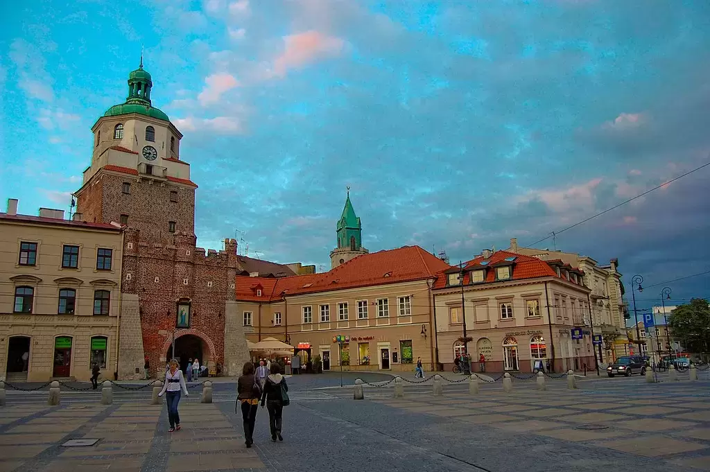 Po jakich kierunkach studiów najłatwiej znajdę pracę w Lublinie?