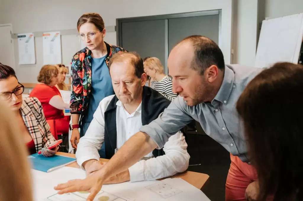 Krytyczne myślenie w edukacji. Czy można się tego nauczyć?