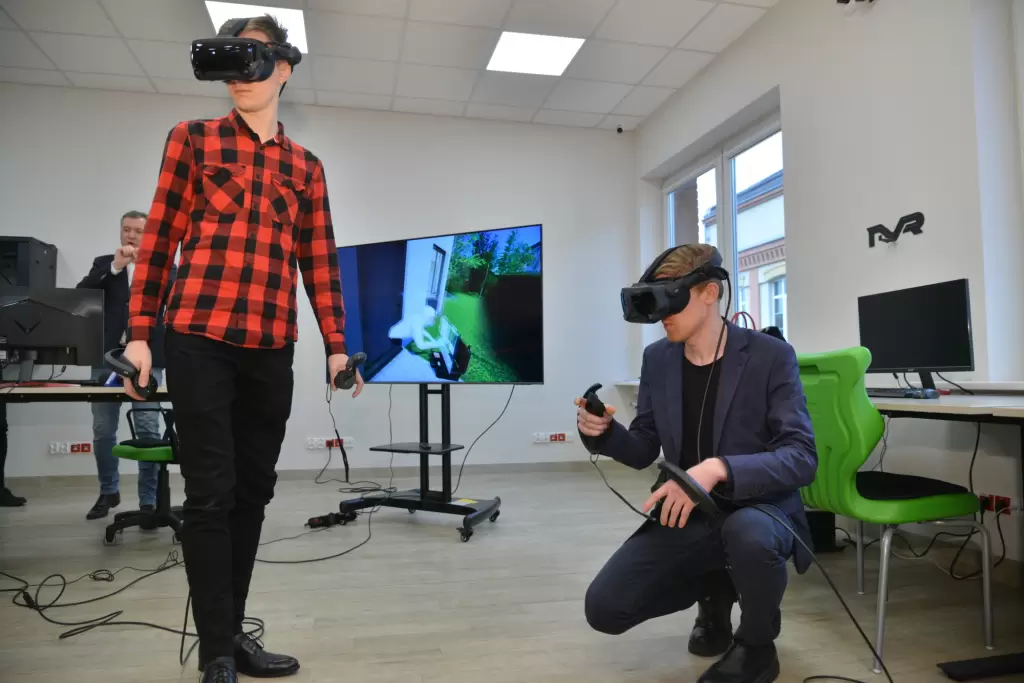 Nowoczesne specjalistyczne pracownie – co oferuje Wyższa Szkoła Biznesu i Nauk o Zdrowiu w Łodzi?