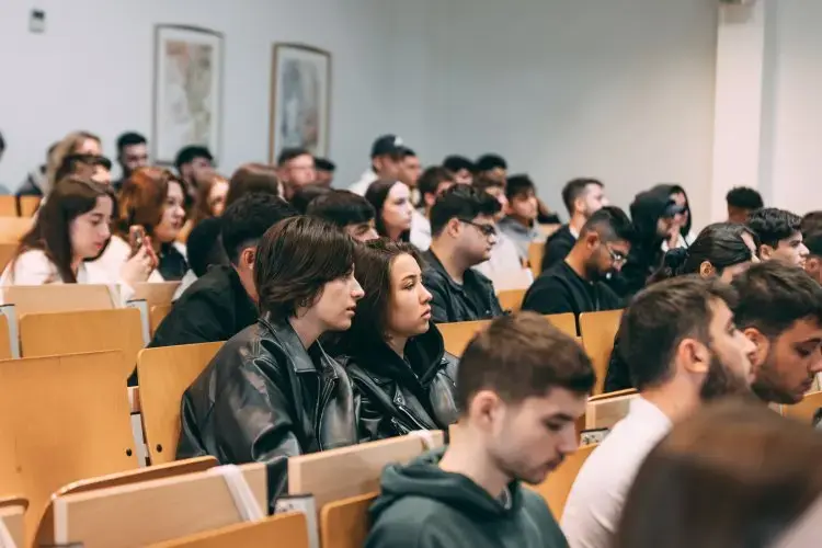 6. Akademia Techniczno-Artystyczna Nauk Stosowanych w Warszawie