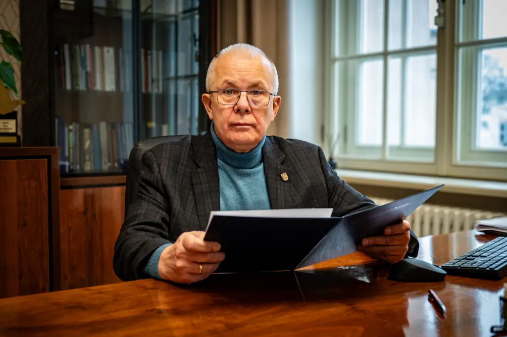 Kierunek lekarski z pozytywną oceną na 6 lat!