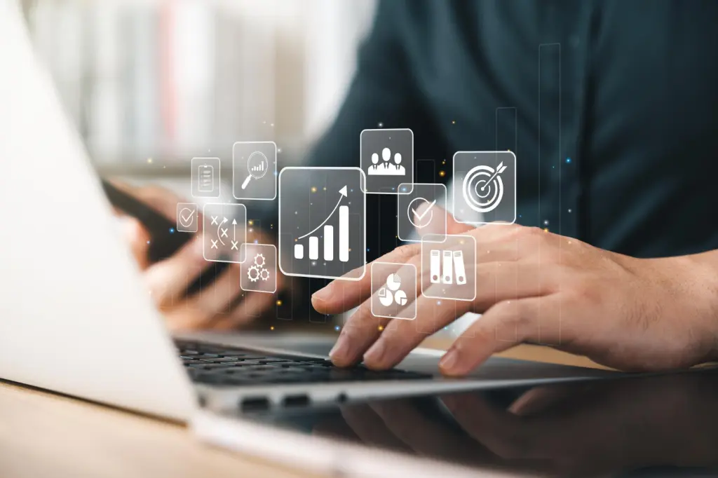 Jakie specjalizacje oferuje Marketing w Warszawie?