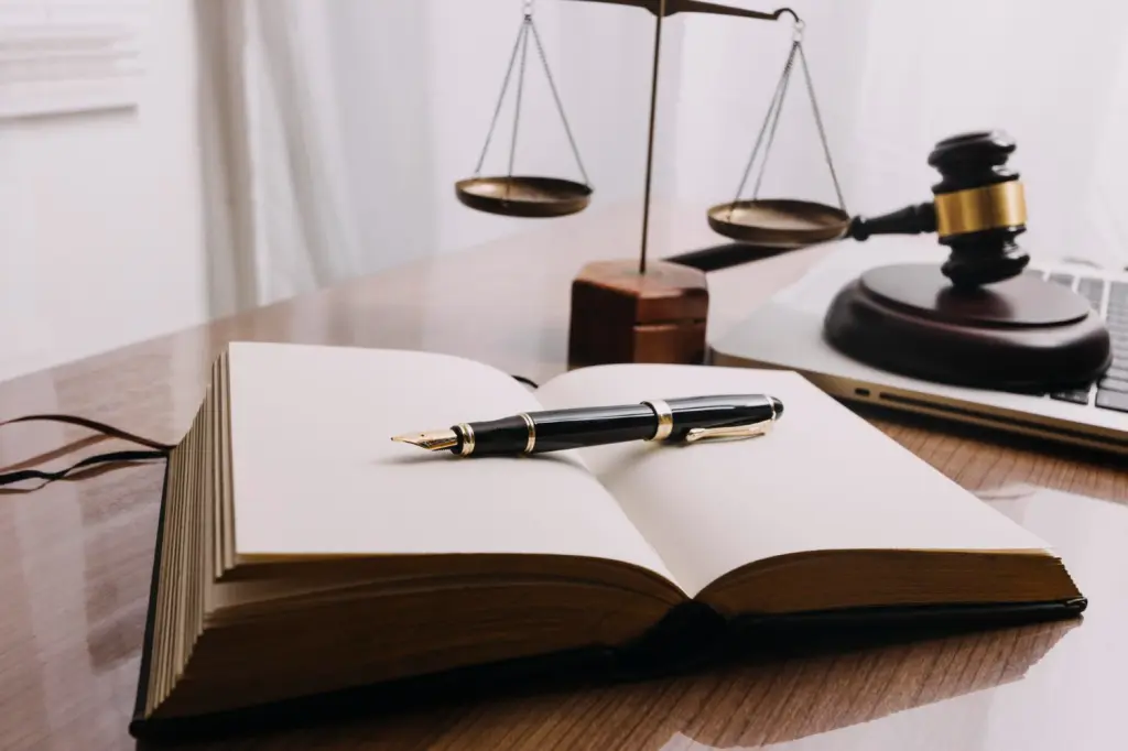 Jakie specjalizacje można wybrać na Prawie?