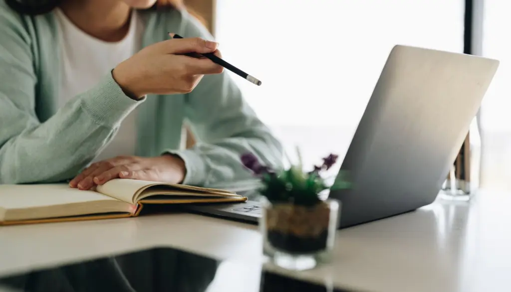 Funkcje platformy e-learningowej, które wpływają na jakość nauki