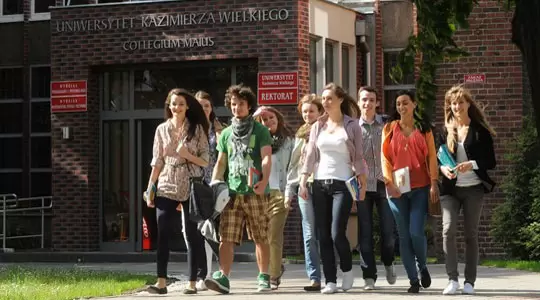 Wolontariat studencki Projektor czeka na Ciebie na UKW