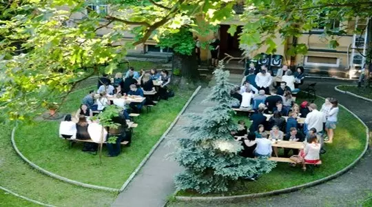 Biznes i marketing w sieci -  baw się i zarabiaj! 