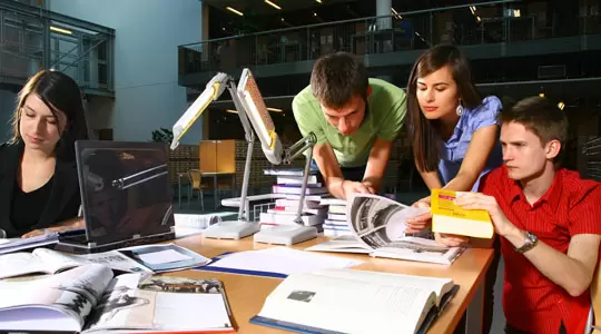 Zarządzanie Instytucjami Artystycznymi na Uniwersytecie Gdańskim