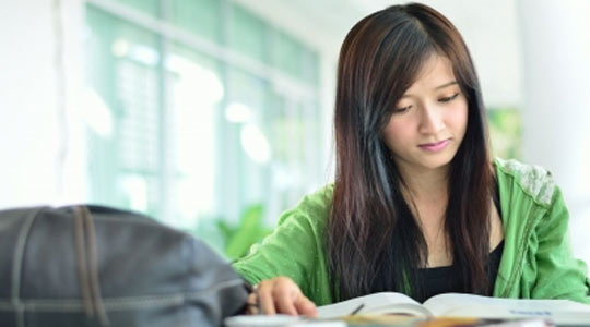 Targi edukacyjne jako platforma porównawcza szkół wyższych