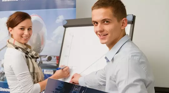 O uczelnię zapytaj absolwenta