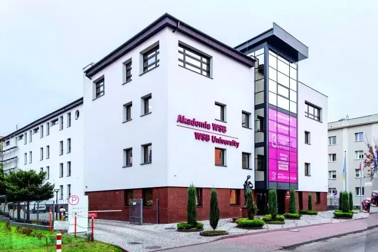 Akademia WSB w Dąbrowie Górniczej - zdjęcie 1