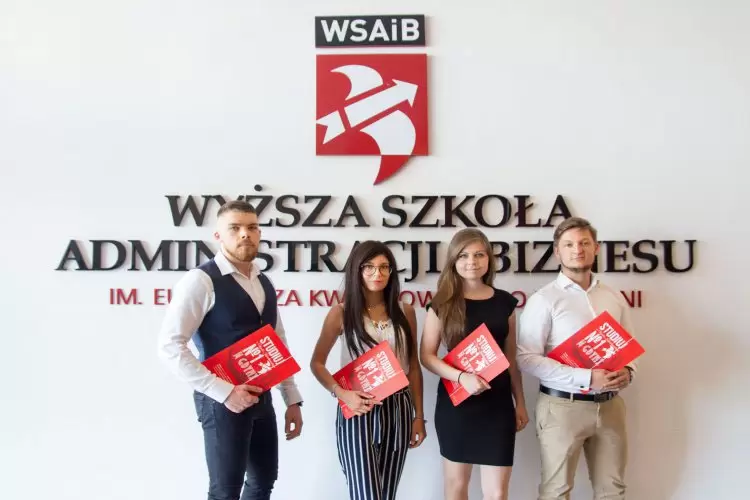 Galeria Wyższa Szkoła Administracji i Biznesu im. Eugeniusza Kwiatkowskiego