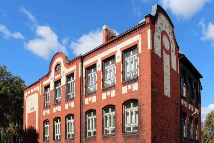 Zdjęcie uczelni - Wyższa Szkoła Nauk Stosowanych (WSNS) w Rudzie Śląskiej