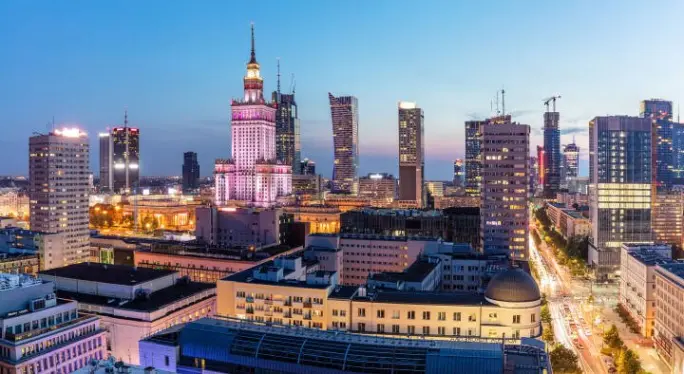 Zdjęcie uczelni - Społeczna Akademia Nauk (SAN) Warszawa