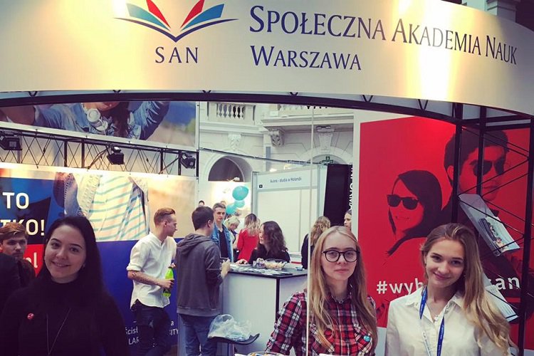 Galeria Społeczna Akademia Nauk (SAN) Warszawa