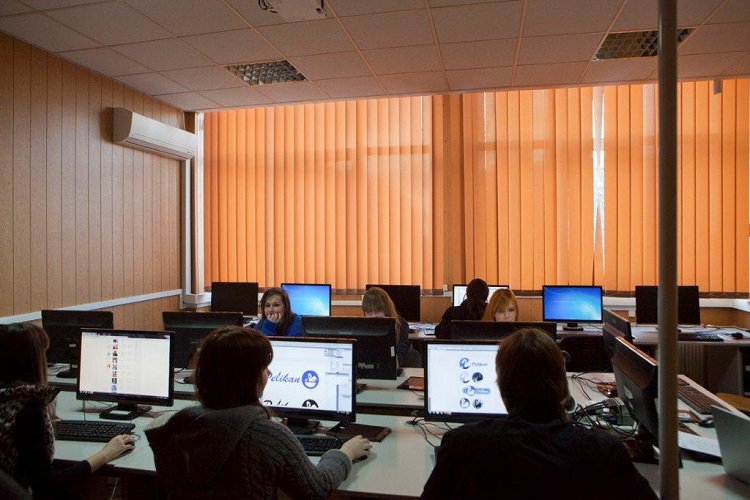 Galeria Wyższa Szkoła Informatyki Stosowanej i Zarządzania WIT - Warsaw Information Technology