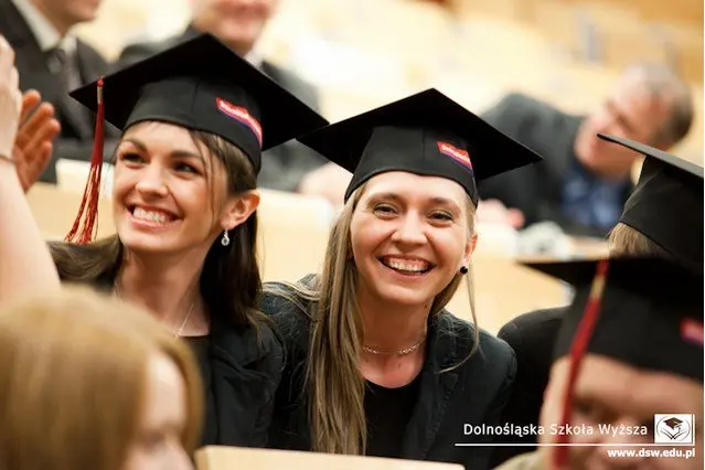 Uniwersytet Dolnośląski (DSW) - zdjęcie 12