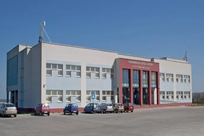 Zdjęcie uczelni - Podkarpacka Szkoła Wyższa (PSW) im. bł. ks. Władysława Findysza w Jaśle