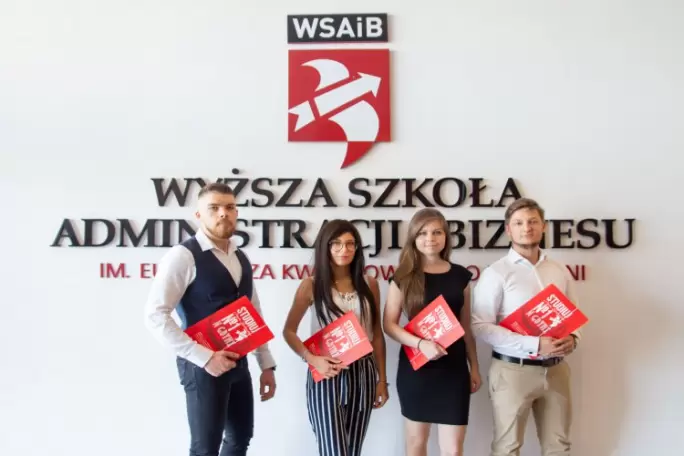 Zdjęcie uczelni - Wyższa Szkoła Administracji i Biznesu (WSAiB) im. Eugeniusza Kwiatkowskiego w Gdyni