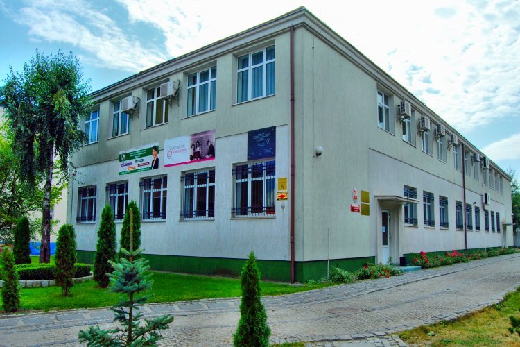 Gnieźnieńska Szkoła Wyższa Milenium (GSW Milenium) - zdjęcie