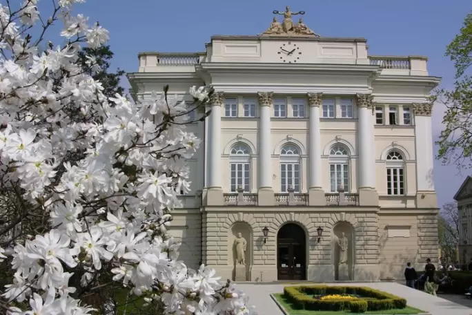 Zdjęcie uczelni - Wydział Prawa i Administracji (WPiA) Uniwersytetu Warszawskiego