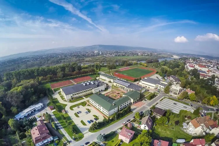 Akademia Nauk Stosowanych w Nowym Sączu - zdjęcie 1