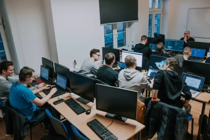 Zdjęcie uczelni - Polsko-Japońska Akademia Technik Komputerowych (PJATK) - Filia w Gdańsku