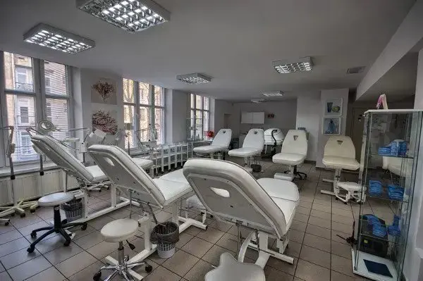 Krakowska Wyższa Szkoła Promocji Zdrowia (KWSPZ) - zdjęcie 2
