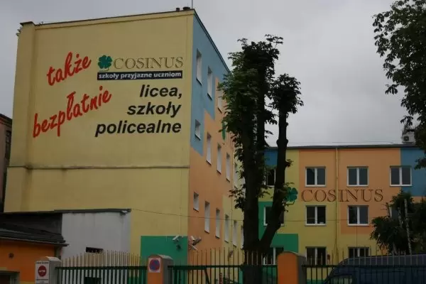 Zdjęcie uczelni - Wyższa Szkoła COSINUS