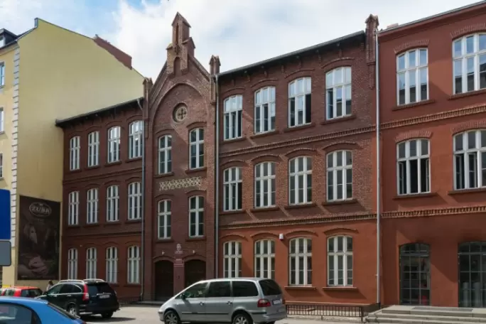Zdjęcie uczelni - Wyższa Szkoła Bezpieczeństwa (WSB) - WYDZIAŁ STUDIÓW SPOŁECZNYCH W GLIWICACH