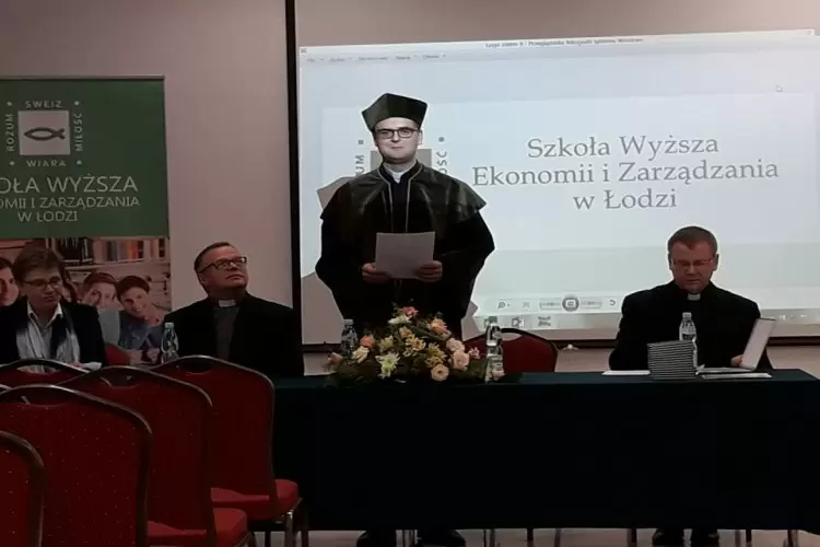 Galeria Szkoła Wyższa Ekonomii i Zarządzania w Łodzi (SWEiZ)