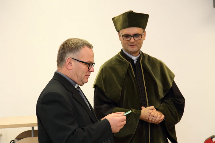 Galeria Szkoła Wyższa Ekonomii i Zarządzania w Łodzi (SWEiZ)