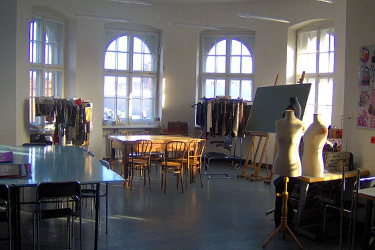 Galeria Wyższa Szkoła Sztuki i Projektowania (WSSiP)