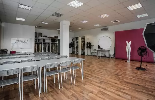Zdjęcie uczelni - VIAMODA Szkoła Wyższa w Warszawie