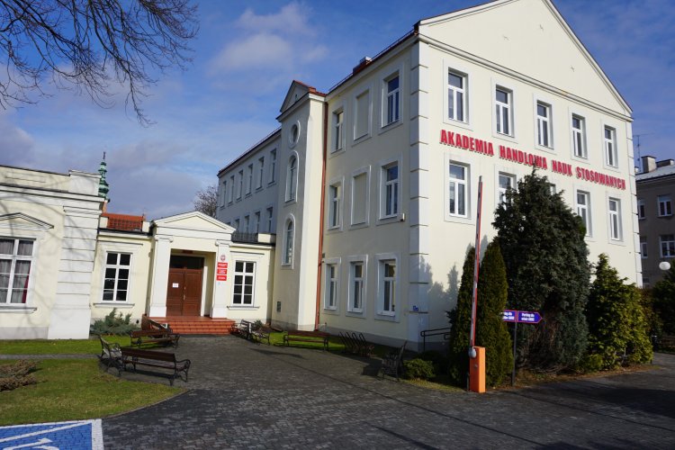 Najdroższe kierunki studiów w Radomiu w roku akademickim 2021/2022