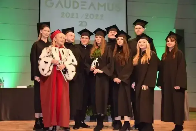 Zdjęcie uczelni - Staropolska Akademia Nauk Stosowanych w Kielcach - Filia w Tarnobrzegu
