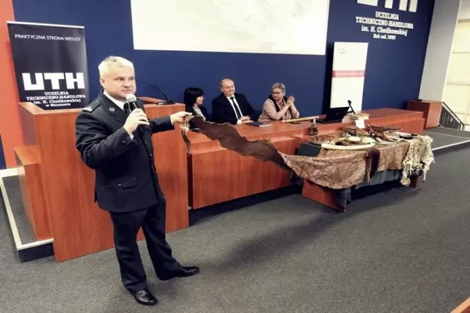 Zdjęcie uczelni - Uczelnia Techniczno-Handlowa (UTH) im. Heleny Chodkowskiej w Warszawie