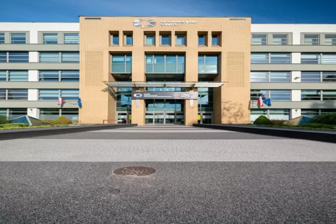 Zdjęcie uczelni - Uniwersytet SWPS 