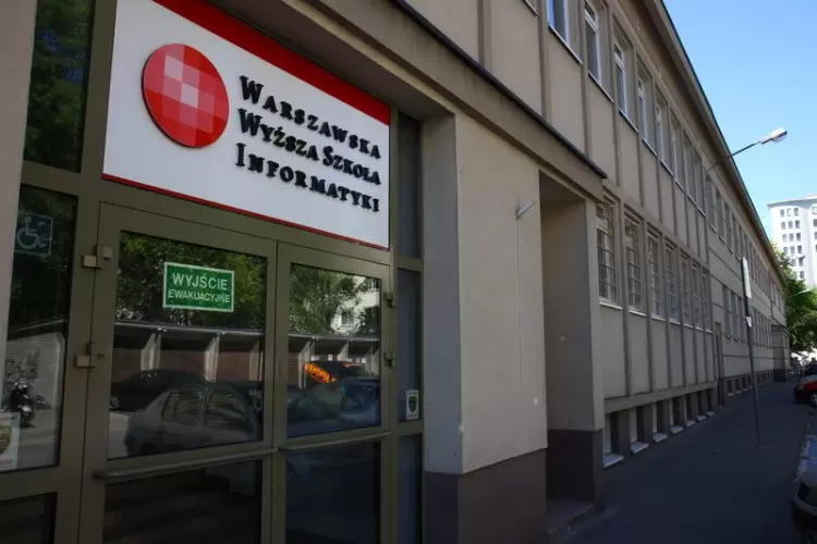 Galeria Warszawska Wyższa Szkoła Informatyki (WWSI)