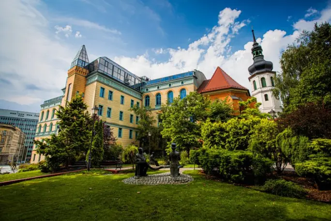 Zdjęcie uczelni - Uniwersytet Opolski