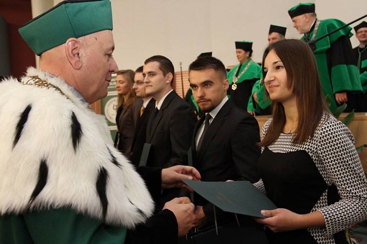 Najdroższe kierunki studiów w Białymstoku w roku akademickim 2021/2022