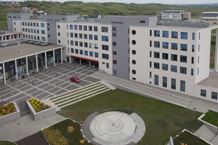 Uniwersytet Jana Kochanowskiego W Kielcach Filia W Piotrkowie Trybunalskim Uczelnia Uniwersytet Jana Kochanowskiego (UJK) w Kielcach
